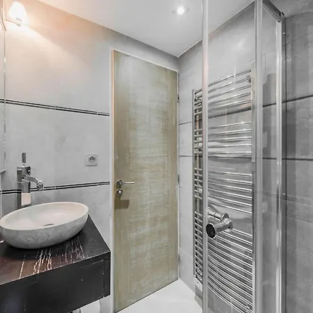 Inviting With Swimming Pool Casa vacanze Peracko Blato