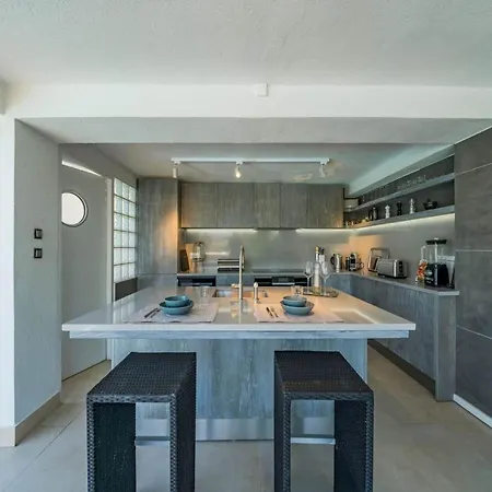 Casa vacanze Inviting With Swimming Pool